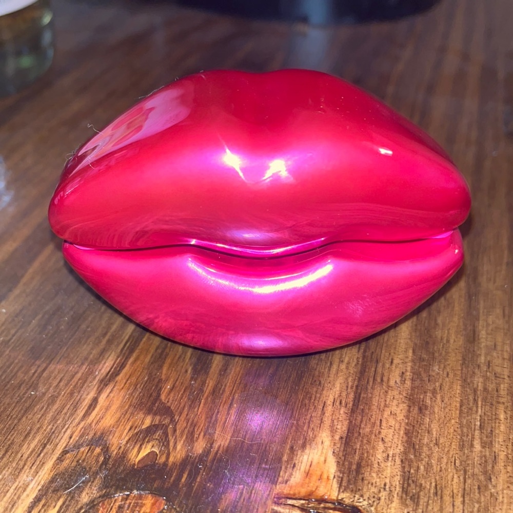KKW Fragrance Kylie Pink Lips